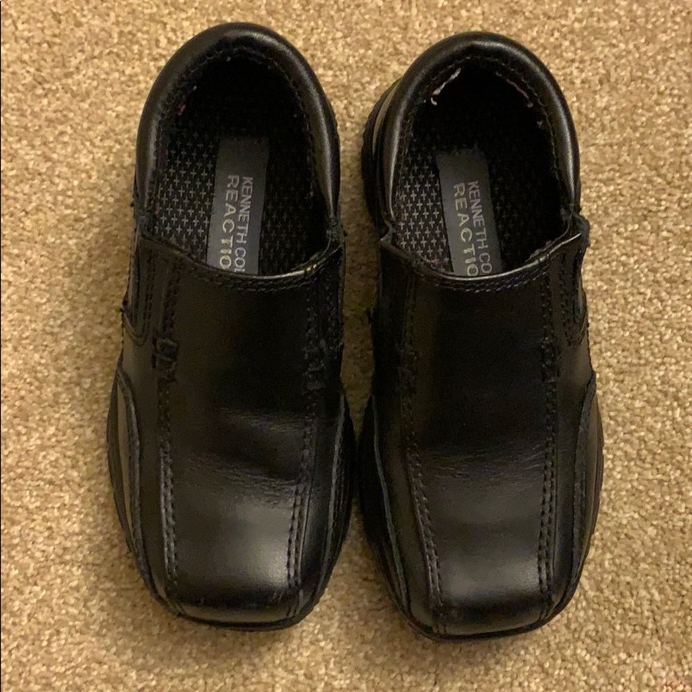 Black toddler boy dress shoes